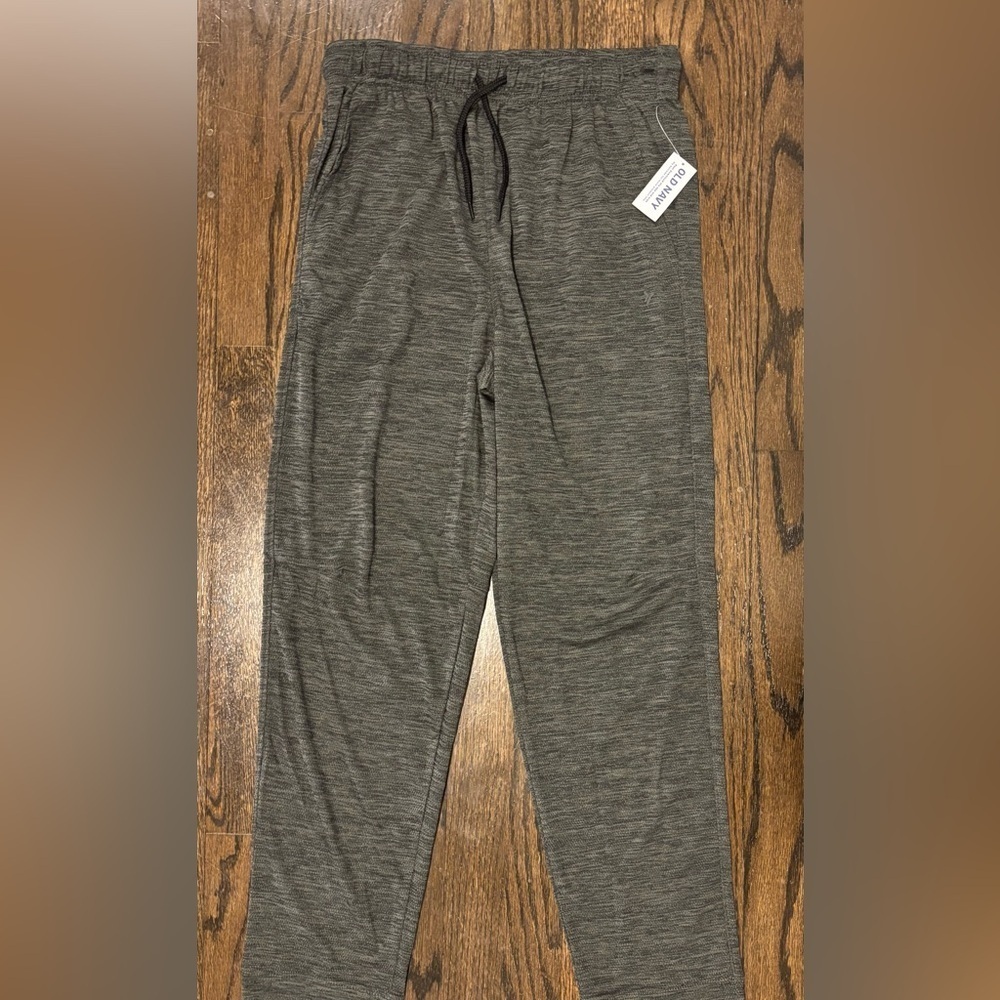 NWT boy’s XL joggers - Picture 4 of 5